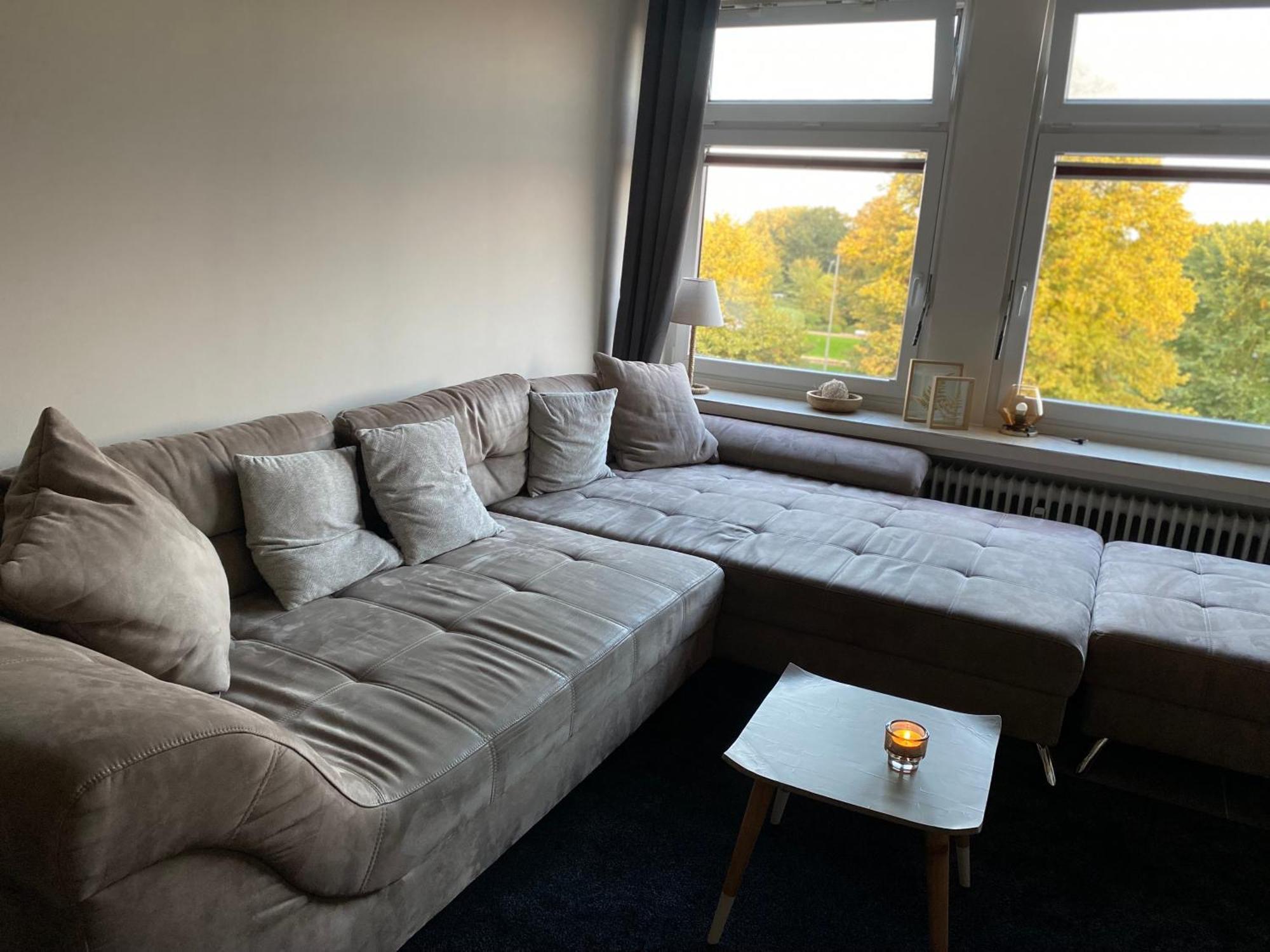 Pier 1 Bis 4 Gmuetliche Mit Boxspringbett Privatunterkunft Cuxhaven
