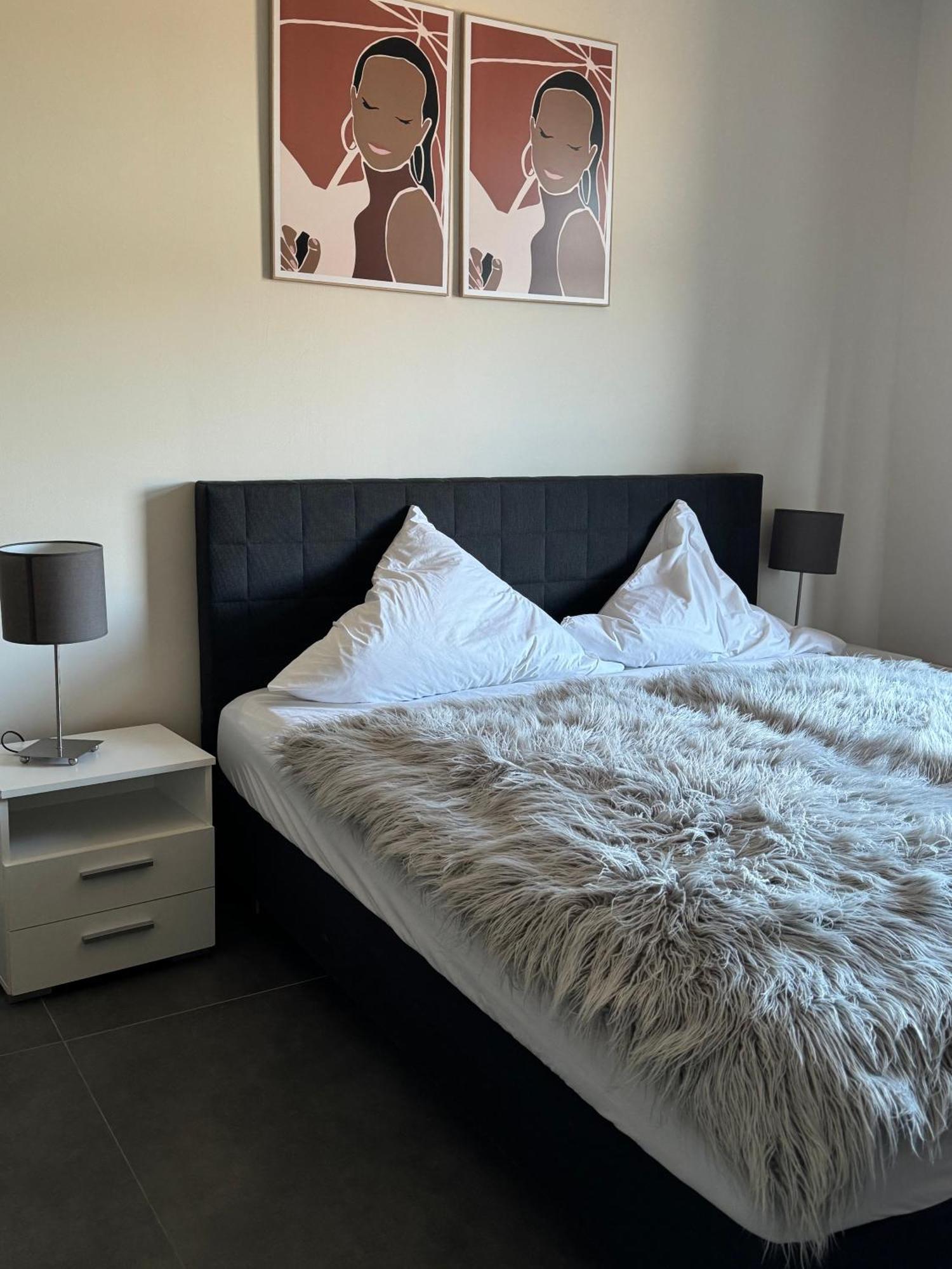 Pier 1 Bis 4 Gmuetliche Mit Boxspringbett Cuxhaven